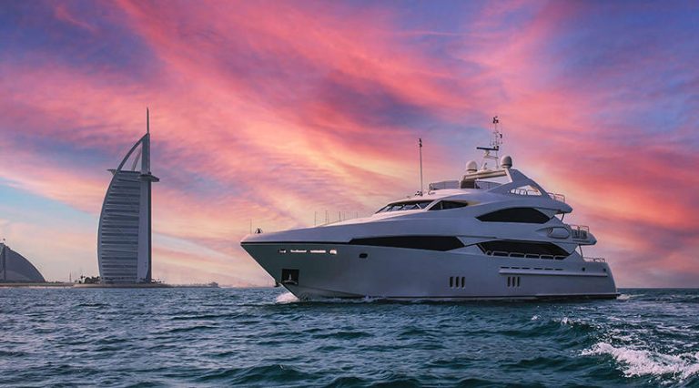 benefits-of-chartering-a-yacht-in-dubai-tss